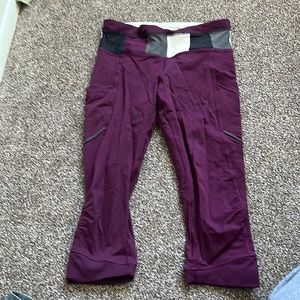 Women’s lululemon capri length leggings. Size 0